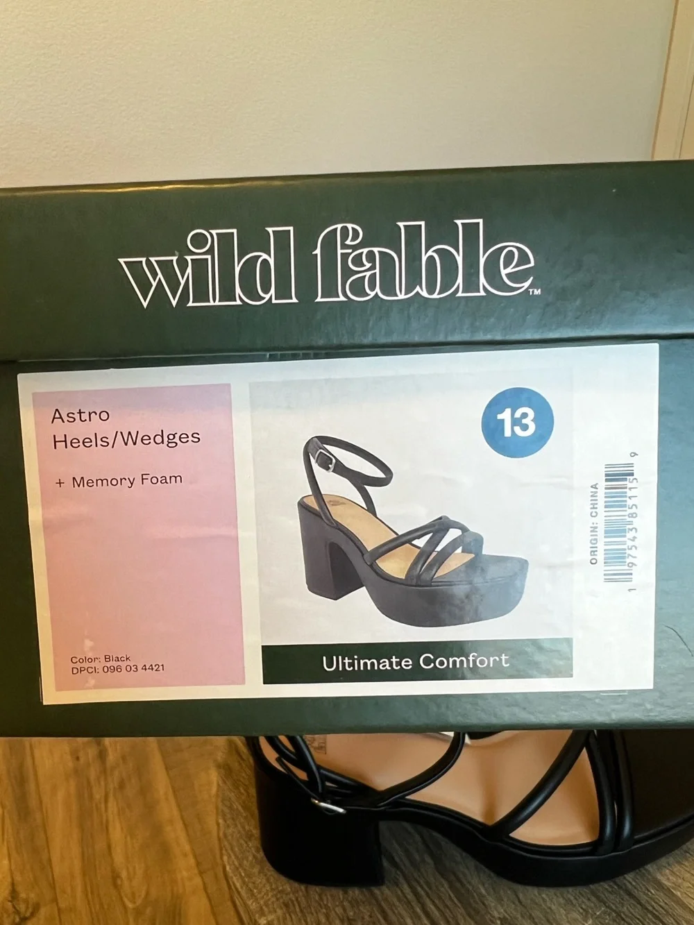 NEW Wild Fable Black Astro Strappy Platform Heels with Memory Foam Insole- 13